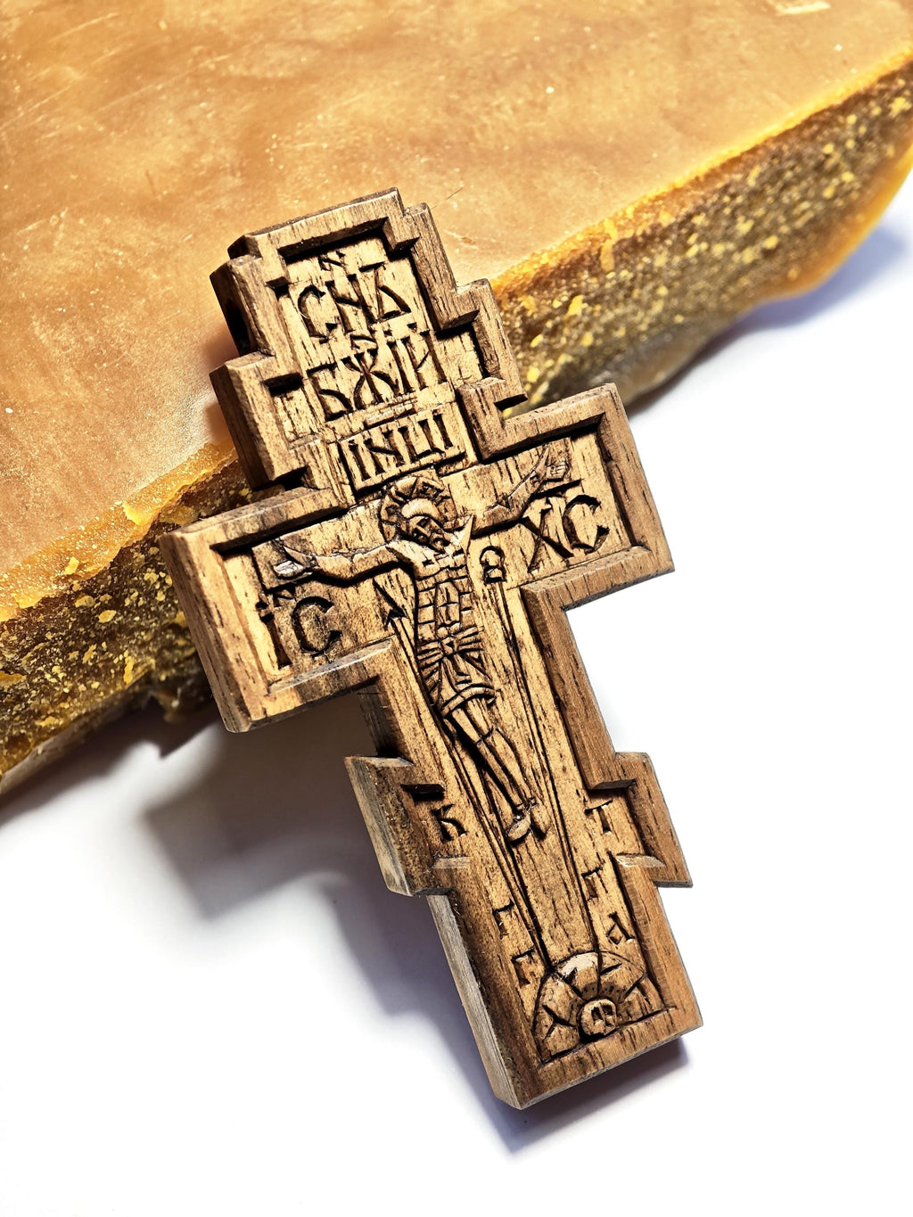 Christian pectoral cross – Walnut Prayer Cross, 6.8 cm, religious decor